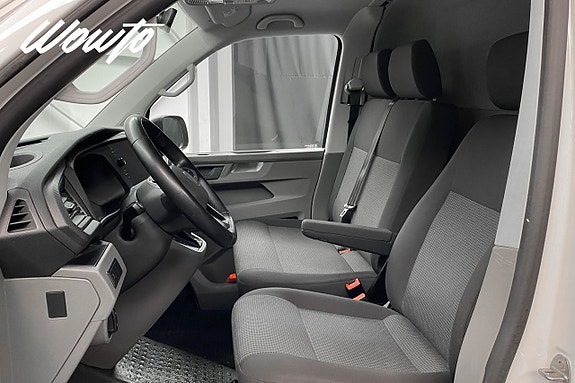 Volkswagen Transporter 10 of 21