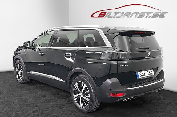 Peugeot 5008 3 of 5
