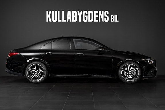 Mercedes-Benz CLA220 d 2 of 5