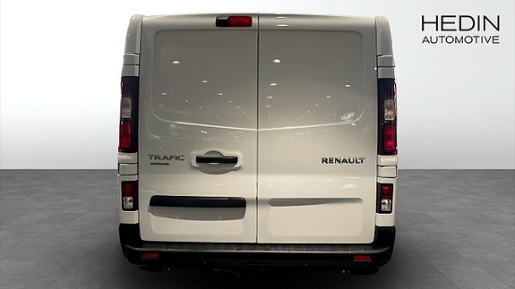 Renault Trafic 7 of 15