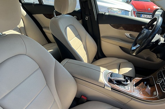 Mercedes-Benz C220 d 12 of 30