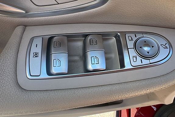 Mercedes-Benz C220 d 20 of 30