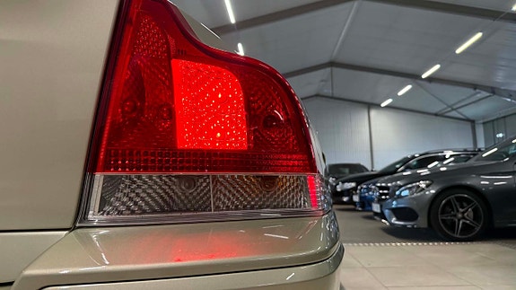 Volvo S60 14 of 24