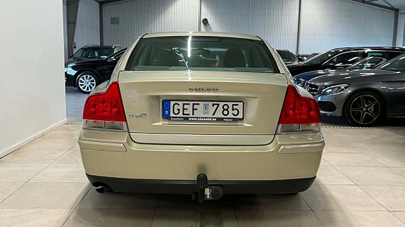 Volvo S60 6 of 24