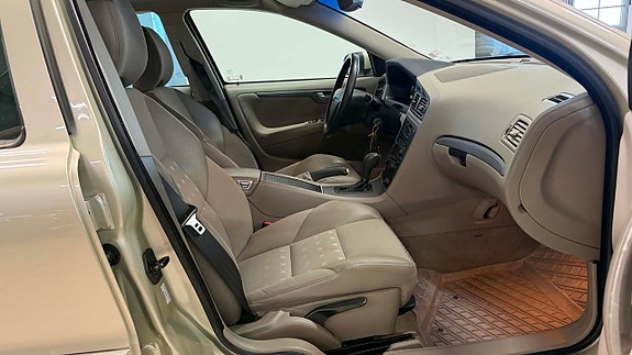 Volvo S60 17 of 24