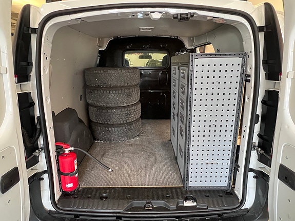 Renault Kangoo Express 11 of 21