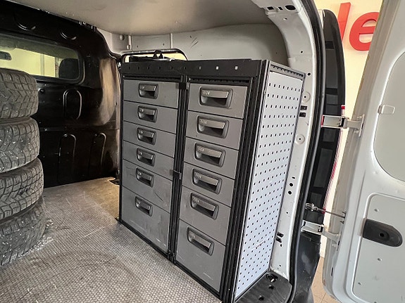 Renault Kangoo Express 12 of 21