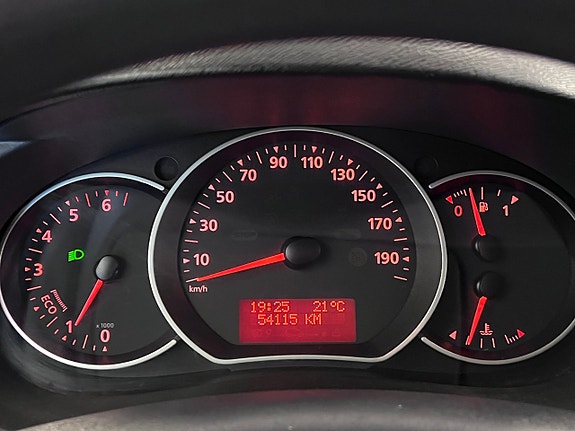 Renault Kangoo Express 18 of 21