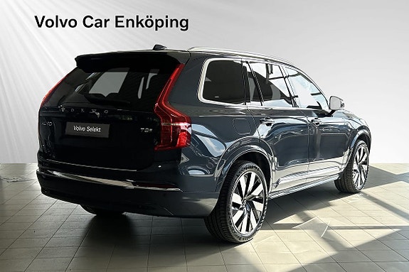 Volvo XC90 5 of 30