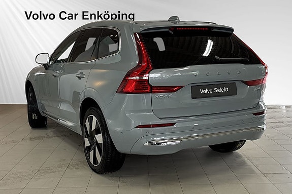 Volvo XC60 4 of 29