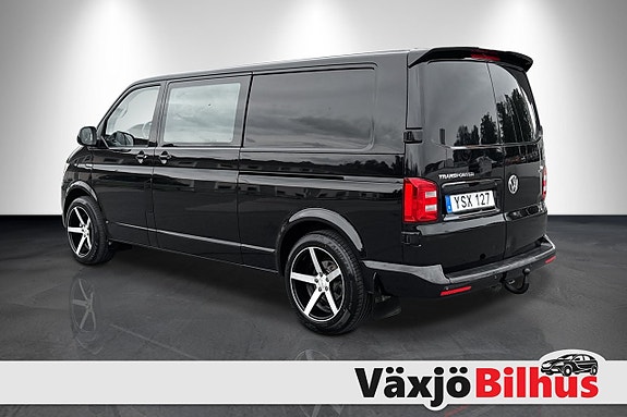 Volkswagen Transporter 3 of 5