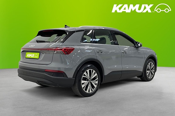 Audi Q4 e-tron 4 of 5