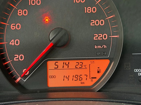 Toyota Yaris 18 of 19