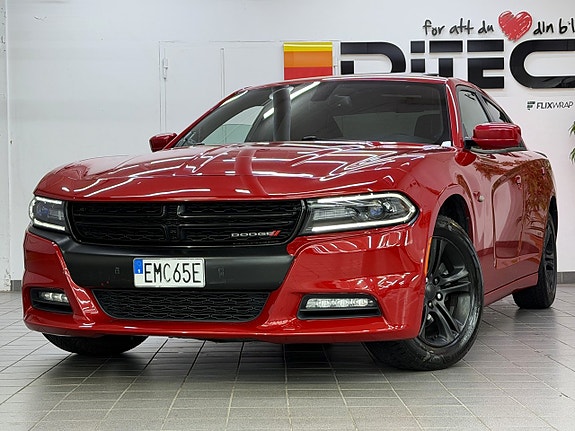Dodge Charger 2 of 28