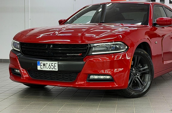 Dodge Charger 3 of 28