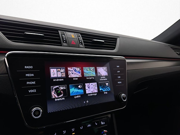 Skoda Superb 22 of 30