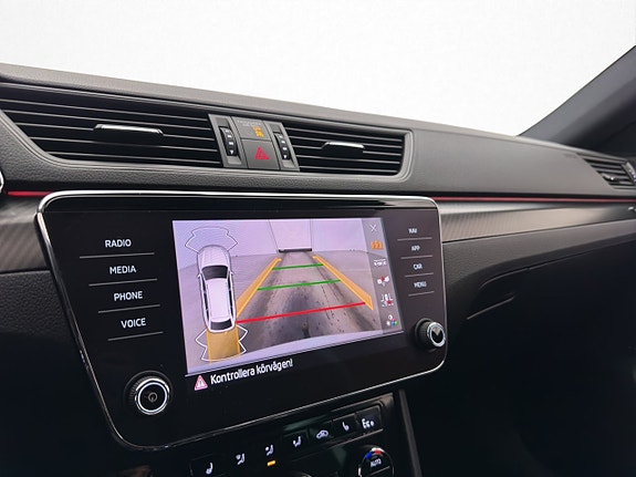 Skoda Superb 28 of 30