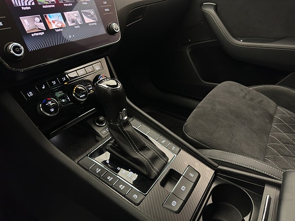 Skoda Superb 29 of 30