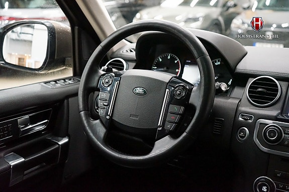 Land Rover Discovery 15 of 27