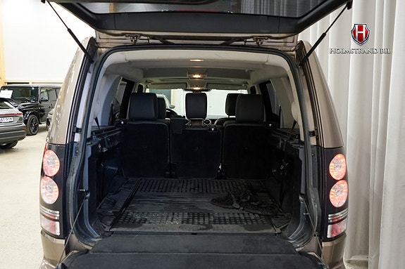 Land Rover Discovery 26 of 27