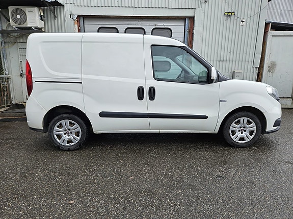 Fiat Doblo 5 of 5