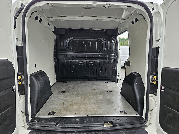 Fiat Doblo 12 of 20