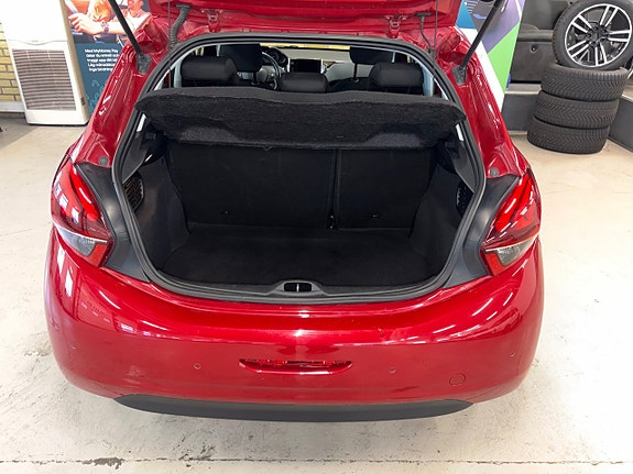 Peugeot 208 7 of 7