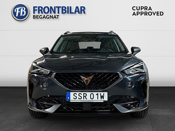 Cupra Formentor 2 of 5