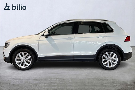 Volkswagen Tiguan 6 of 21