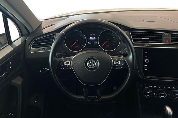 Volkswagen Tiguan 13 of 21