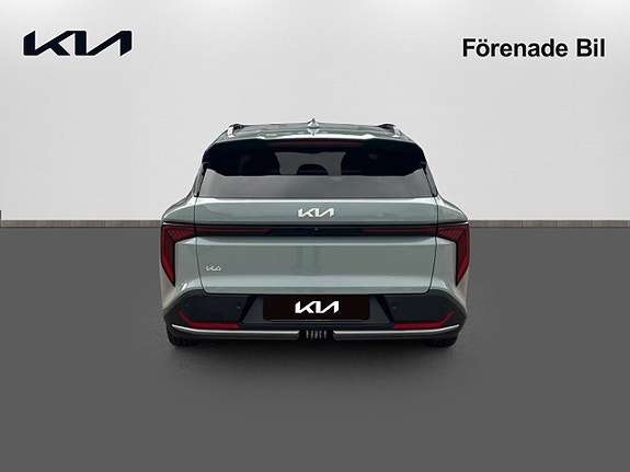 Kia K4 5 of 5