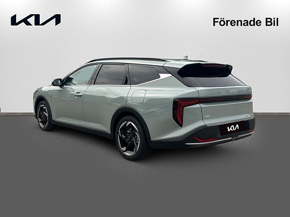 Kia K4 6 of 20