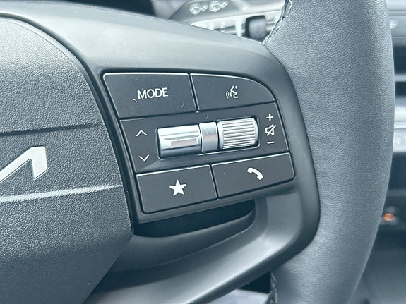 Kia K4 17 of 20