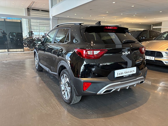 Kia Stonic 3 of 5