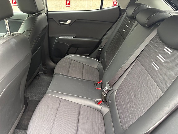 Kia Stonic 7 of 13