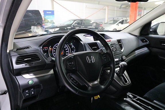 Honda CR-V 9 of 17