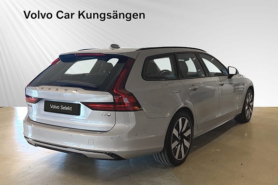 Volvo V90 5 of 26