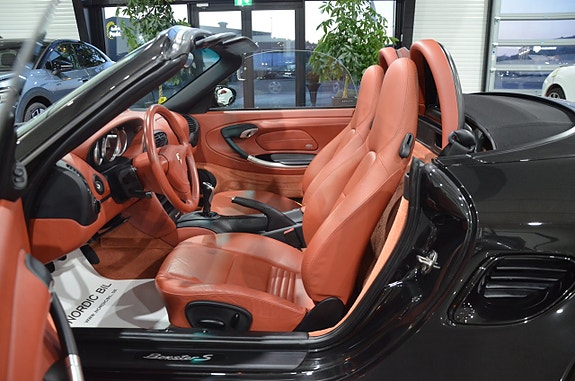 Porsche Boxster S 15 of 21