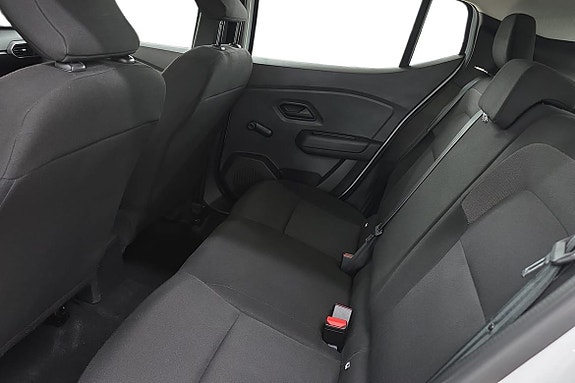 Dacia Sandero 13 of 21