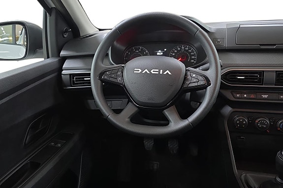 Dacia Sandero 11 of 21