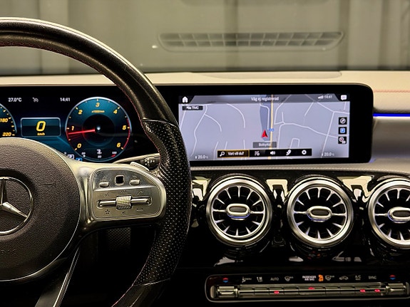 Mercedes-Benz CLA200 d 24 of 30