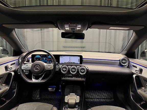 Mercedes-Benz CLA200 d 26 of 30