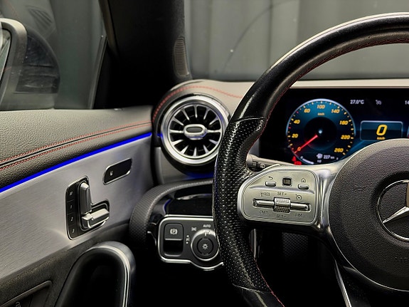 Mercedes-Benz CLA200 d 25 of 30
