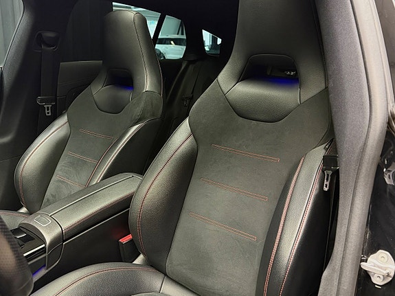 Mercedes-Benz CLA200 d 18 of 30