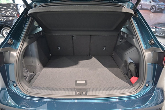 Volkswagen Tiguan 27 of 27