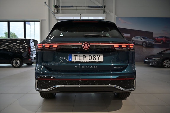 Volkswagen Tiguan 9 of 27
