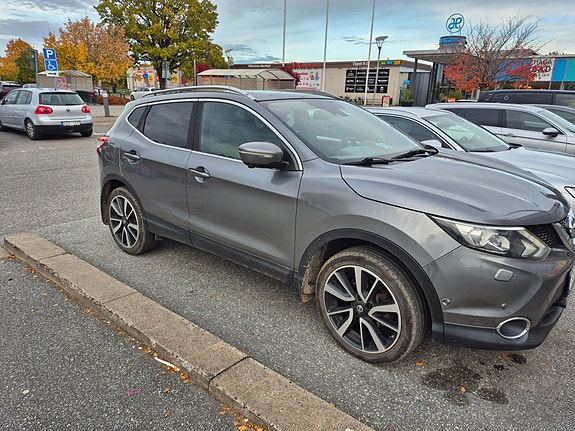 Nissan Qashqai 3 of 5