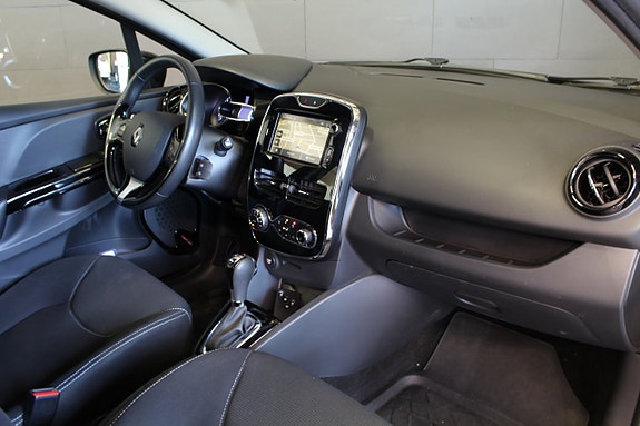Renault Clio 7 of 10