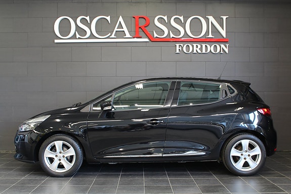 Renault Clio 2 of 10