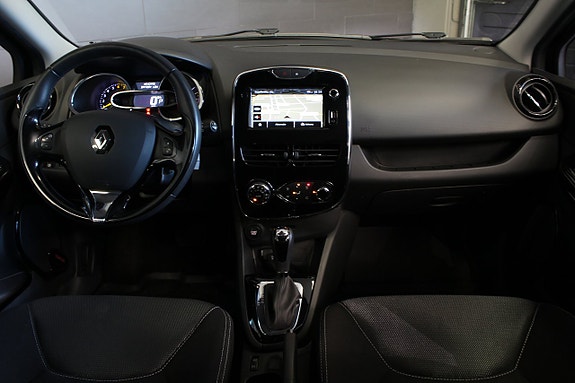 Renault Clio 8 of 10